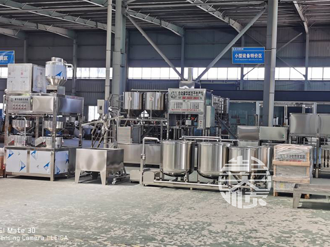 雙聯(lián)磨自動(dòng)豆腐機(jī)發(fā)貨現(xiàn)場(chǎng)