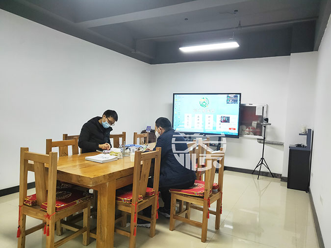 商丘小型豆腐皮機(jī)簽約現(xiàn)場(chǎng)