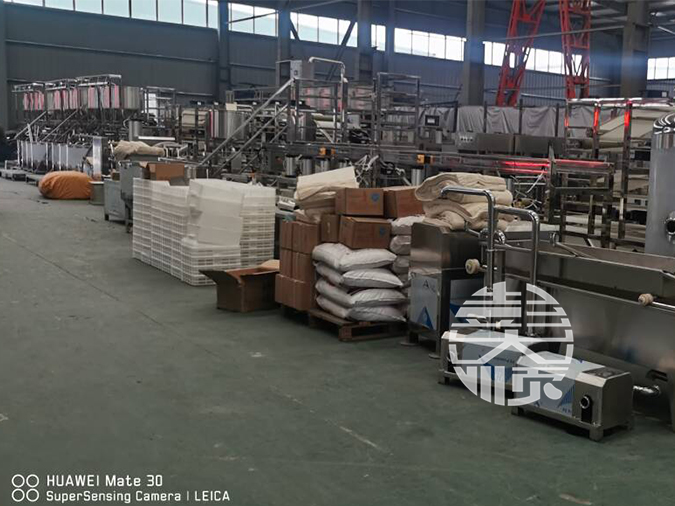 大型豆腐生產(chǎn)線準備發(fā)往新疆阿克蘇