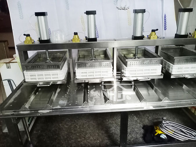 小型豆腐機